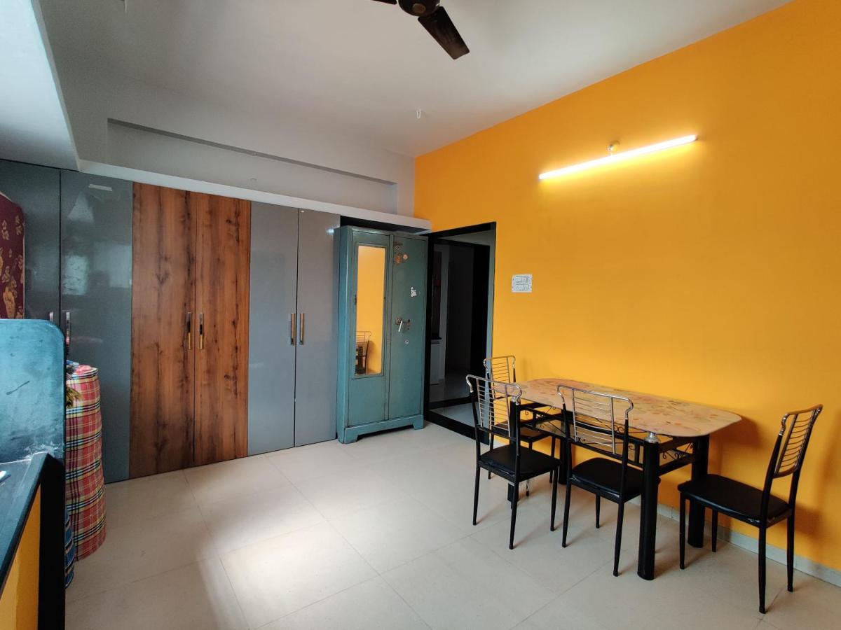 Apartmán Rajlakshmi Niwas Solapur Exteriér fotografie